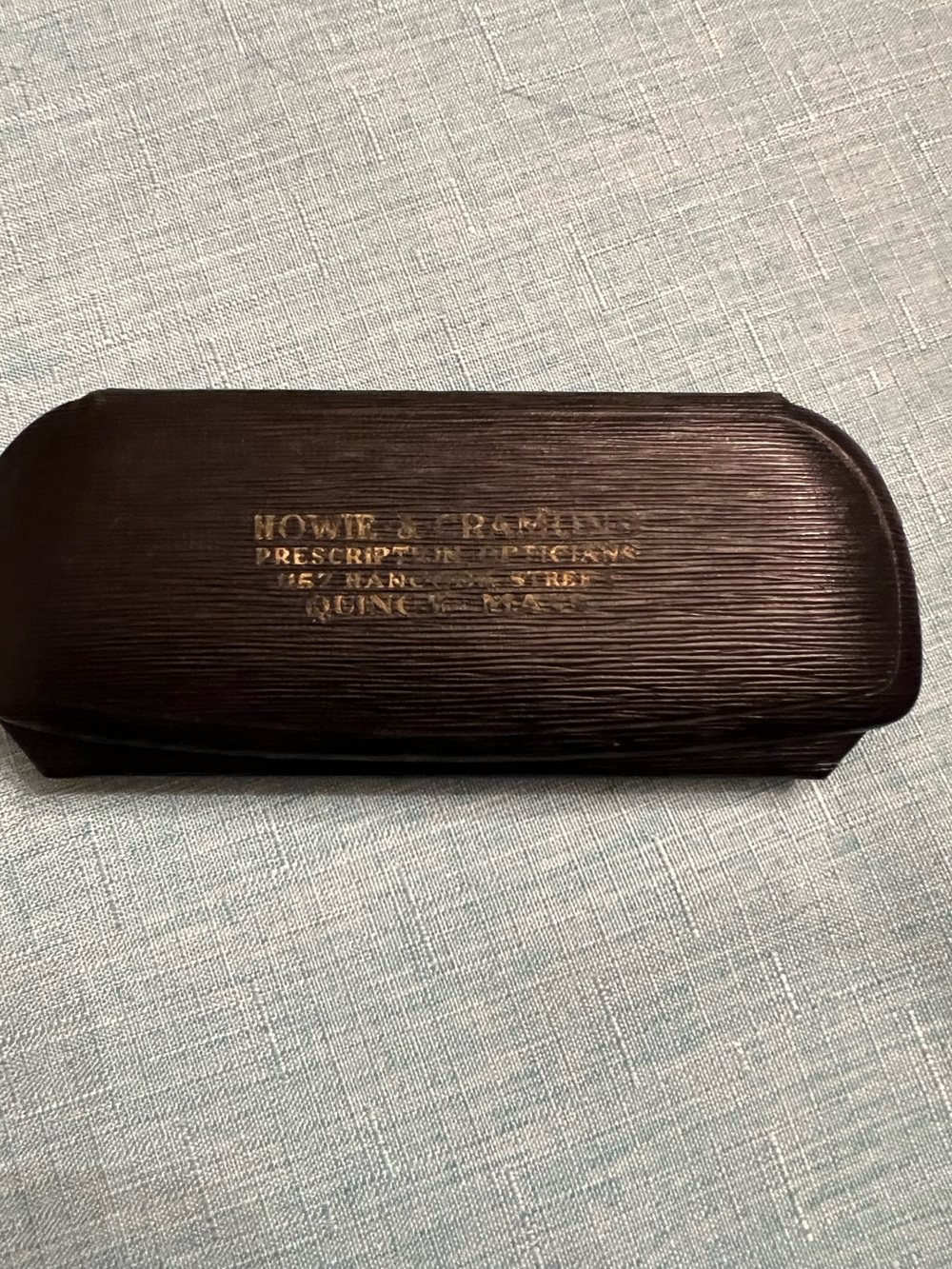 Antique hinged hard sided eyeglass case Quincy ,MA